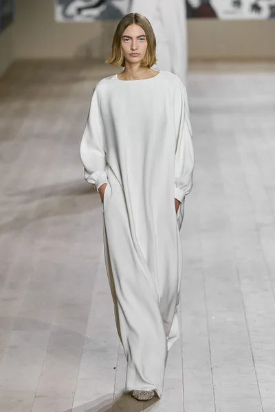 Look 46